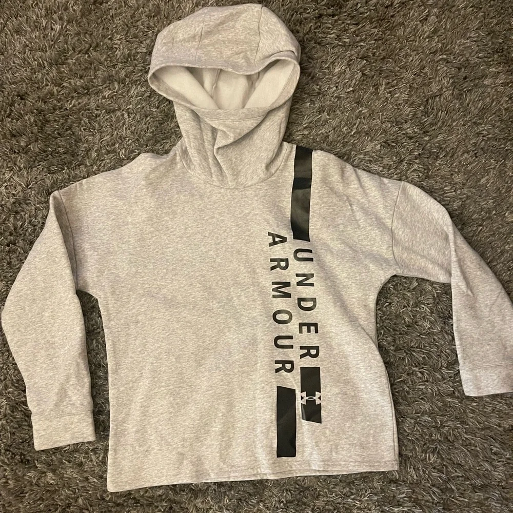 Under Armour Women’s Hoodie, size medium - Picture 1 of 3